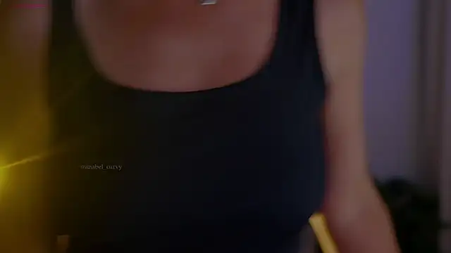 Snapshot of anabelcurvy chatting on 05-20-26, 09:10 anabelcurvy online show from 05-20-26, 09:10
