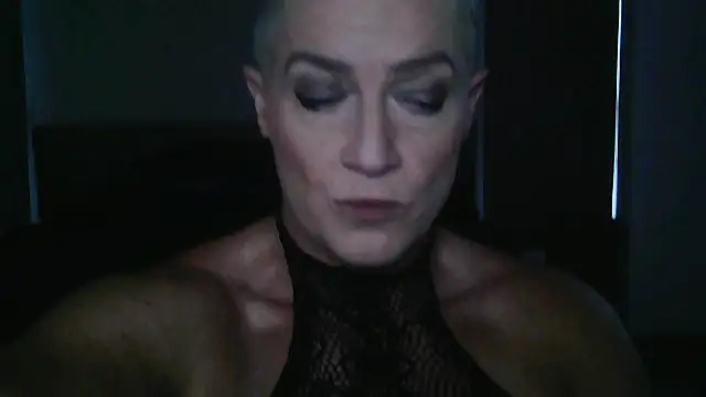 Devon2020 online show from 11-22-25, 10:58