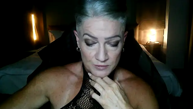 Devon2020 online show from 01-14-26, 12:44