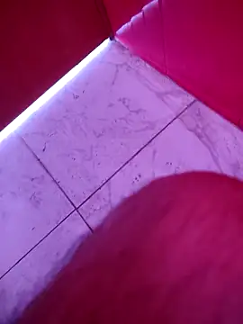 Snapshot of Jeanka18z chatting on 11-28-25, 04:53 Jeanka18z online show from 11-28-25, 04:53