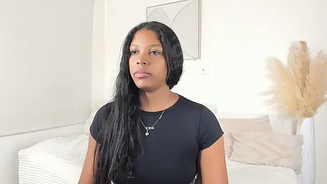 ZOEGARNER01 online show from 04-11-26, 07:40