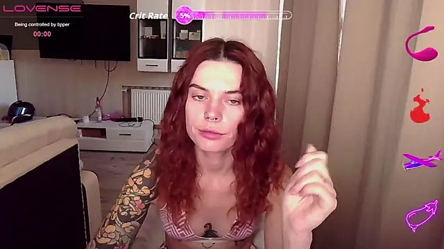 Snapshot of RinaDevil chatting on 09-23-25, 09:01 RinaDevil online show from 09-23-25, 09:01