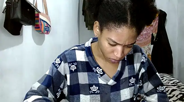 angelamarie1 online show from 03-11-25, 10:18