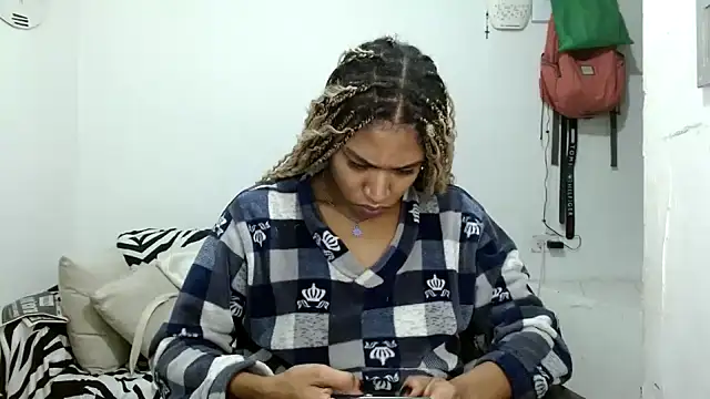 angelamarie1 online show from 01-07-26, 10:40