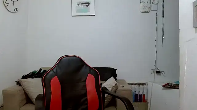 Snapshot of angelamarie1 chatting on 03-18-26, 12:08 angelamarie1 online show from 03-18-26, 12:08