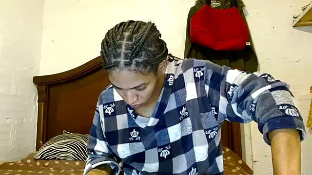 Snapshot of angelamarie1 chatting on 04-13-26, 09:09 angelamarie1 online show from 04-13-26, 09:09