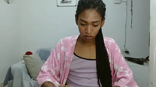 angelamarie1 online show from 06-27-26, 12:22