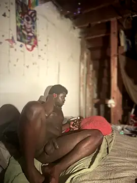 Snapshot of versetopcouple chatting on 09-30-25, 09:58 versetopcouple online show from 09-30-25, 09:58