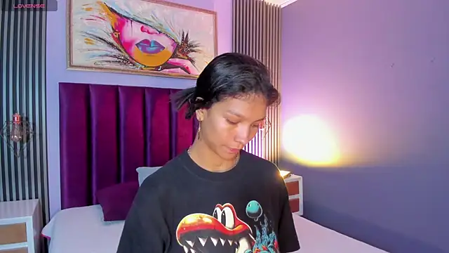 LauraAristizabal online show from 02-07-26, 12:31