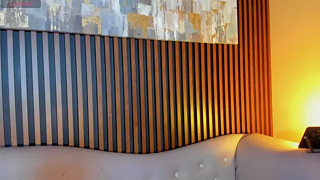 LauraAristizabal online show from 02-08-26, 12:52