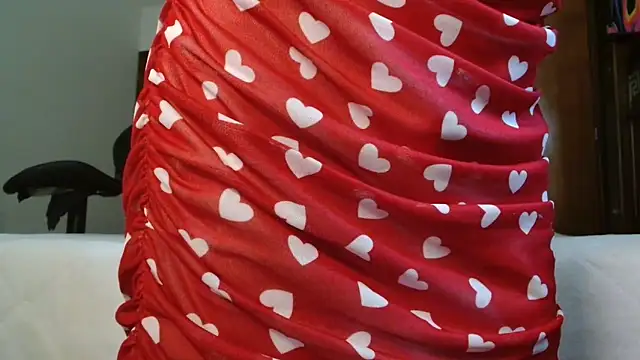 Snapshot of MINI_Petite chatting on 04-02-26, 05:54 MINI Petite online show from 04-02-26, 05:54