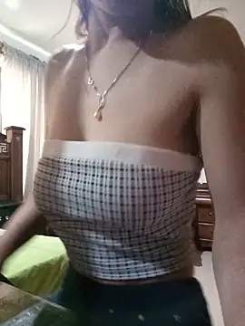 MINI Petite online show from 05-24-26, 07:19