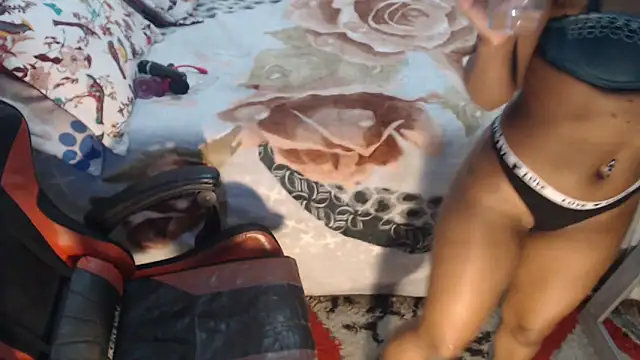 sexyjustin202 online show from 04-11-26, 12:15