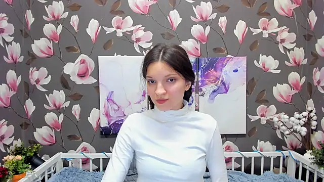 Snapshot of MelaniGrand chatting on 01-24-25, 03:13 MelaniGrand online show from 01-24-25, 03:13