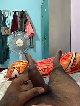 raguram143 online show from 02-04-25, 07:40