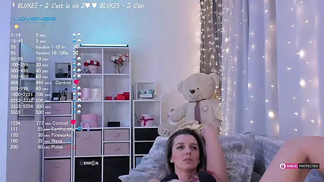 Karamelsw  online show from 02-13-25, 11:58