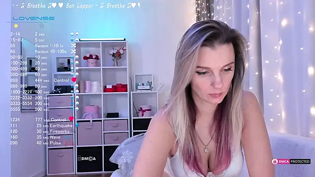 Karamelsw  online show from 03-11-25, 11:04