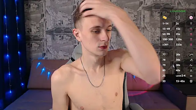 Snapshot of Oliver_Fresh chatting on 12-30-24, 09:05 Oliver Fresh online show from 12-30-24, 09:05