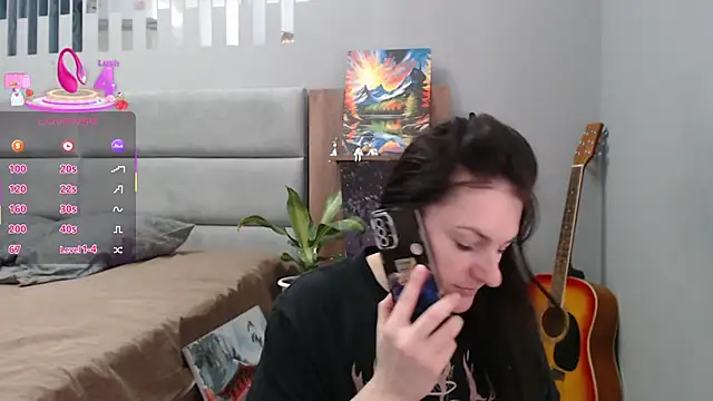 Stacy Davice online show from 03-03-25, 01:53