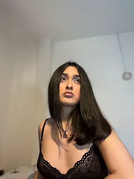 MiahWindsor online show from 04-11-26, 08:57