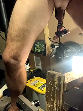 Snapshot of Likewise chatting on 10-31-25, 12:06 Likewise online show from 10-31-25, 12:06