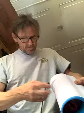 Snapshot of Likewise chatting on 01-07-26, 12:24 Likewise online show from 01-07-26, 12:24