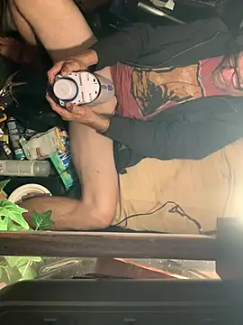 Snapshot of Likewise chatting on 02-08-26, 03:04 Likewise online show from 02-08-26, 03:04