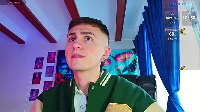 Snapshot of dimitri-bilak chatting on 01-29-25, 10:32 dimitri-bilak online show from 01-29-25, 10:32