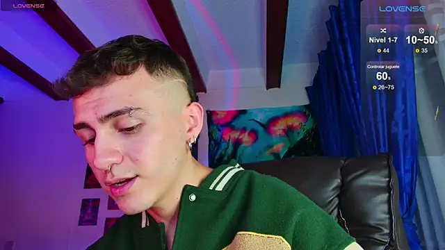 Snapshot of dimitri-bilak chatting on 03-08-25, 02:34 dimitri-bilak online show from 03-08-25, 02:34