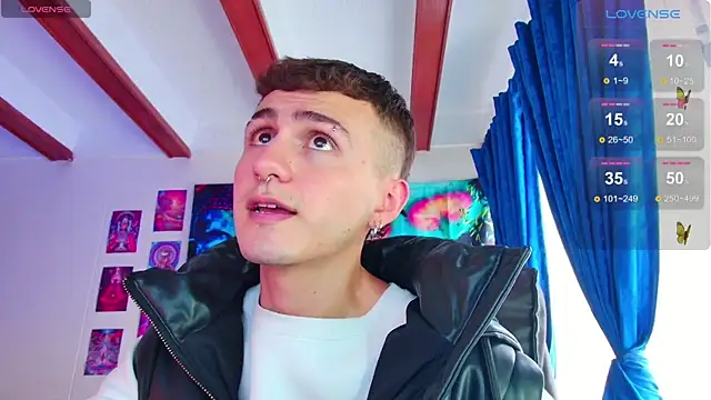 Snapshot of dimitri-bilak chatting on 03-13-25, 10:10 dimitri-bilak online show from 03-13-25, 10:10