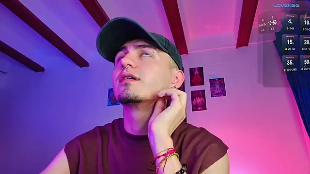 Snapshot of dimitri-bilak chatting on 09-17-25, 05:42 dimitri-bilak online show from 09-17-25, 05:42