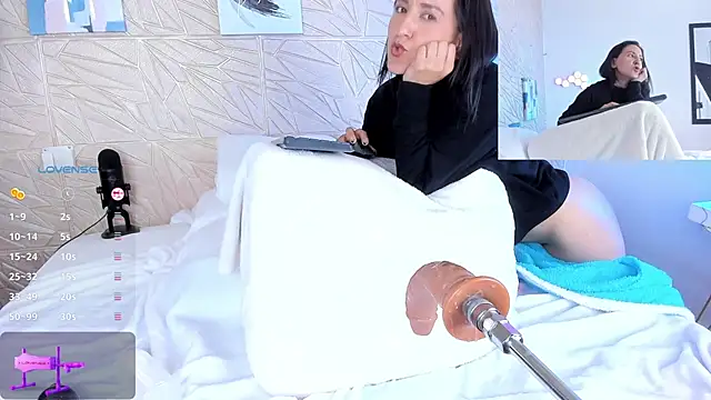 evaa rose online show from 01-23-25, 01:45