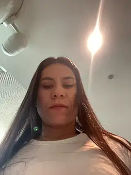 Reggie-Liam online show from 07-19-26, 04:22