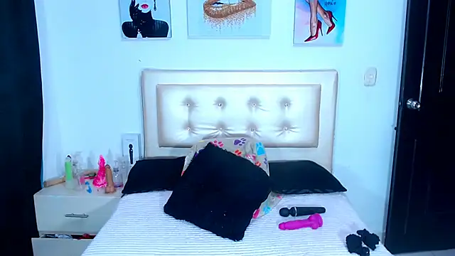 Jenng18 online show from 12-30-24, 12:32