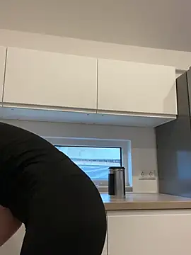 Suesse Schnitte online show from 12-10-24, 08:19