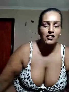 NWC4LYF online show from 04-10-26, 08:35