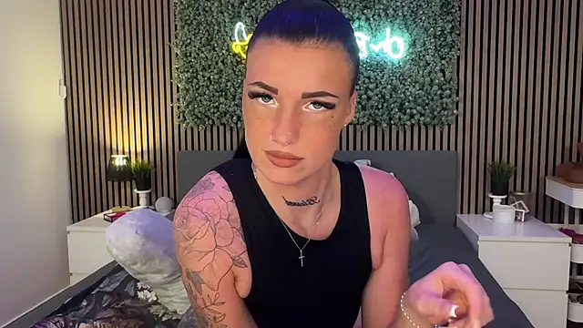 LizaRoxx online show from 11-10-25, 08:52