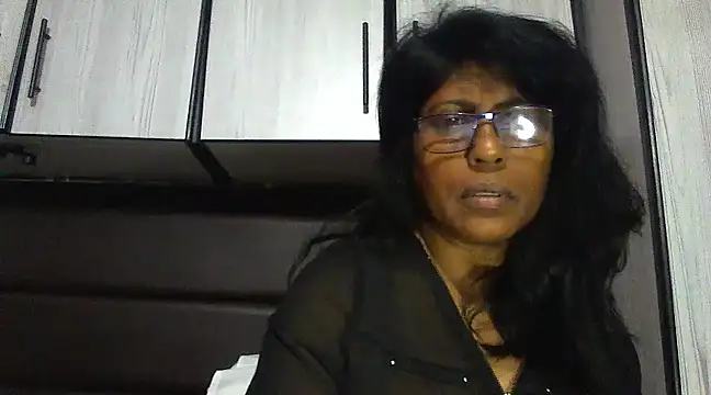 Snapshot of MsAttitude chatting on 01-13-25, 07:00 MsAttitude online show from 01-13-25, 07:00