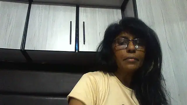 Snapshot of MsAttitude chatting on 02-01-25, 02:56 MsAttitude online show from 02-01-25, 02:56