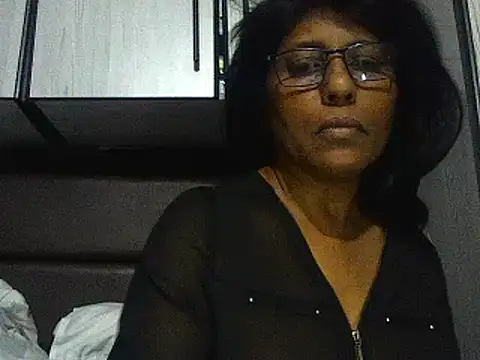 Snapshot of MsAttitude chatting on 02-25-25, 05:36 MsAttitude online show from 02-25-25, 05:36