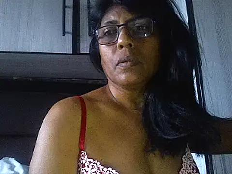 Snapshot of MsAttitude chatting on 02-27-25, 10:48 MsAttitude online show from 02-27-25, 10:48