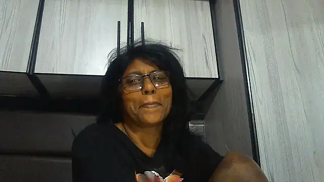 Snapshot of MsAttitude chatting on 03-02-25, 09:31 MsAttitude online show from 03-02-25, 09:31