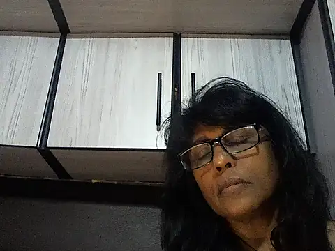 Snapshot of MsAttitude chatting on 10-10-25, 07:07 MsAttitude online show from 10-10-25, 07:07