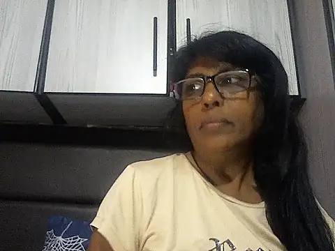 Snapshot of MsAttitude chatting on 10-13-25, 06:46 MsAttitude online show from 10-13-25, 06:46