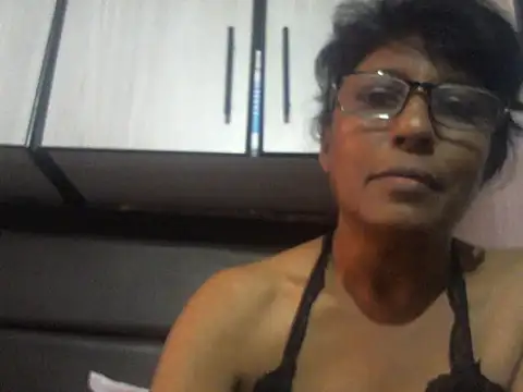 MsAttitude online show from 03-27-26, 12:16