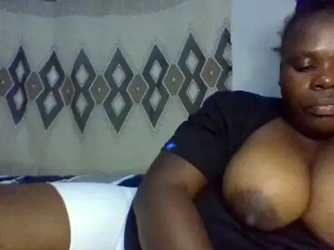 Snapshot of sweett_shaley chatting on 01-21-25, 11:56 sweett shaley online show from 01-21-25, 11:56