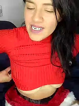 Snapshot of zhayra_rose chatting on 12-24-24, 03:27 zhayra rose online show from 12-24-24, 03:27