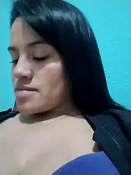 Snapshot of zhayra_rose chatting on 01-04-25, 05:48 zhayra rose online show from 01-04-25, 05:48