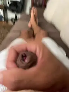 Daniel352 online show from 04-27-26, 01:53