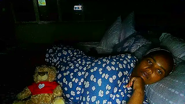 Snapshot of Charlie-Crawford chatting on 03-02-25, 01:15 Charlie-Crawford online show from 03-02-25, 01:15